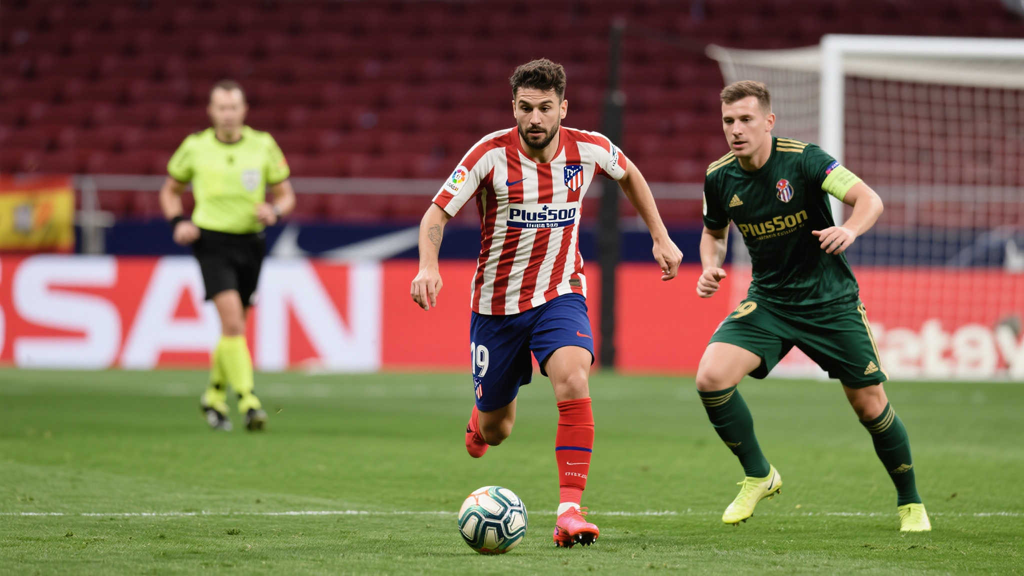 首先，我们需要明确：足球比赛是动态且不可控因素较多